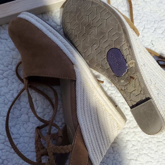 Lace Up Wedges - Picture 3 of 3